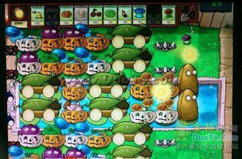 《植物大战僵尸》无尽版八炮400+不作弊打法