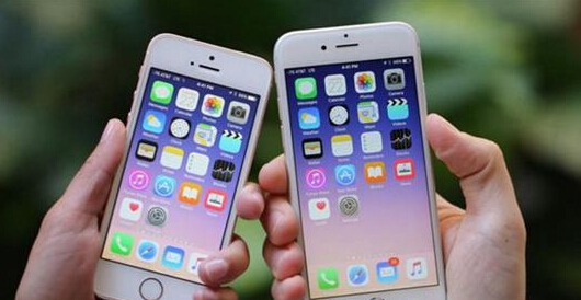 iPhone SEǶ